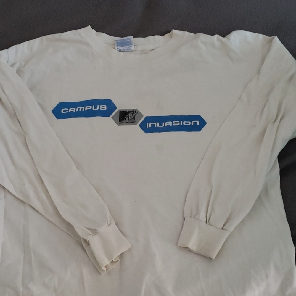 Xl long sleeve tshirt